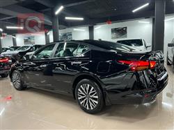 نیسان ئەلتیما